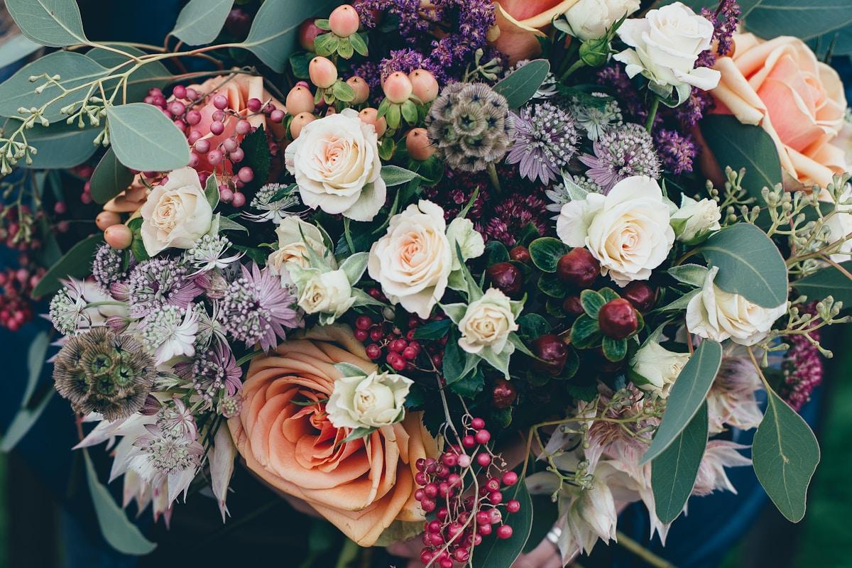 Florists & Pet Shops